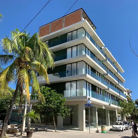 5Ta Ave Playa Apartment